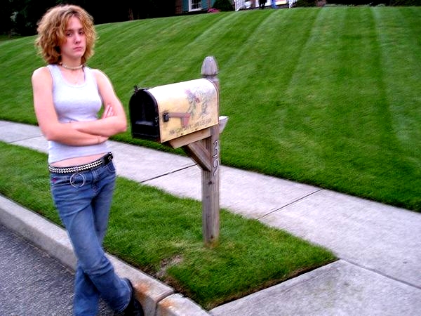 pipsmailbox.jpg